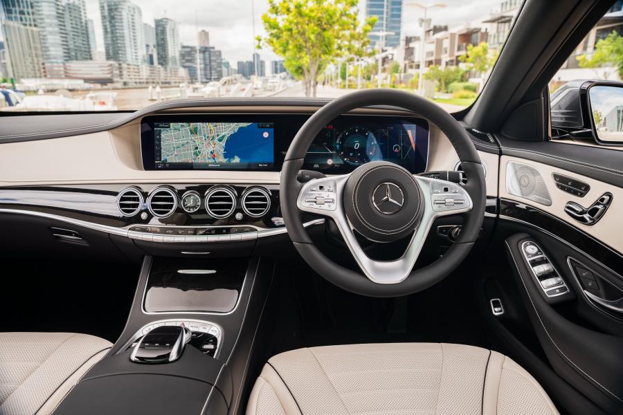 Торпедо Mercedes-Benz S450 Lang (V222) 2017 года  (AU) (фото 44 из 55)